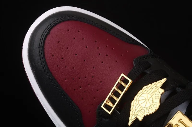 All categories Air Jordan Jordan series basketball shoes Air Jordan 1 Mid Air Jordan 1 Mid AJ1 Joe 1 China 35th anniversary limited black and red color mid-top basketball shoes CZ4385-016